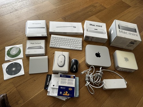 Two apple mac mini - apple,